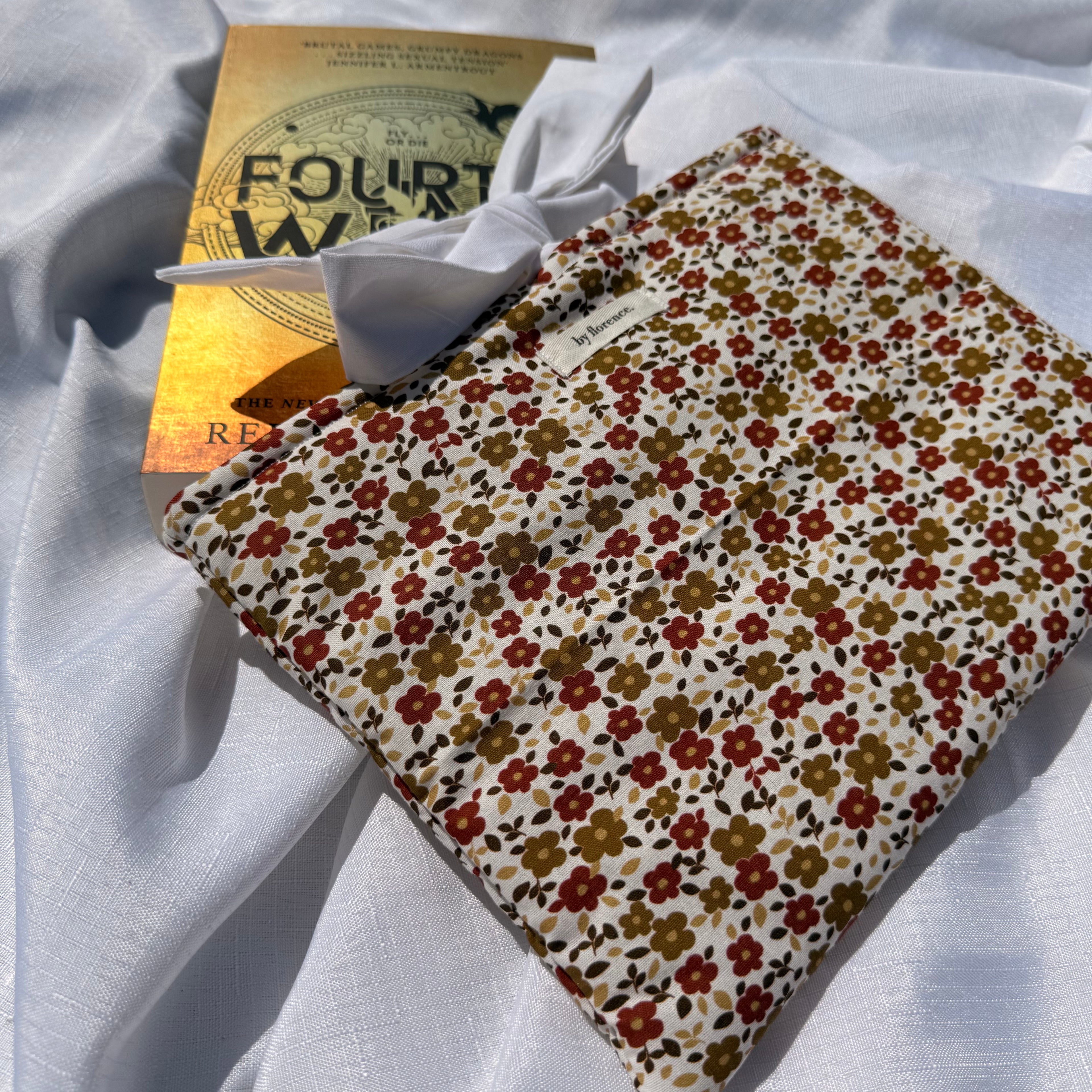 Chestnut Bloom Book Sleeve